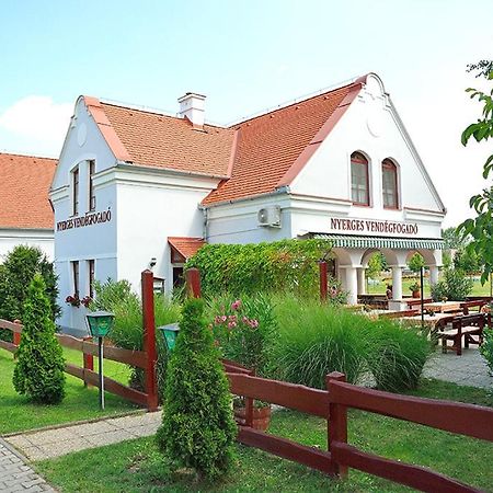 Nyerges Vendegfogado Bed & Breakfast Hegyko Luaran gambar